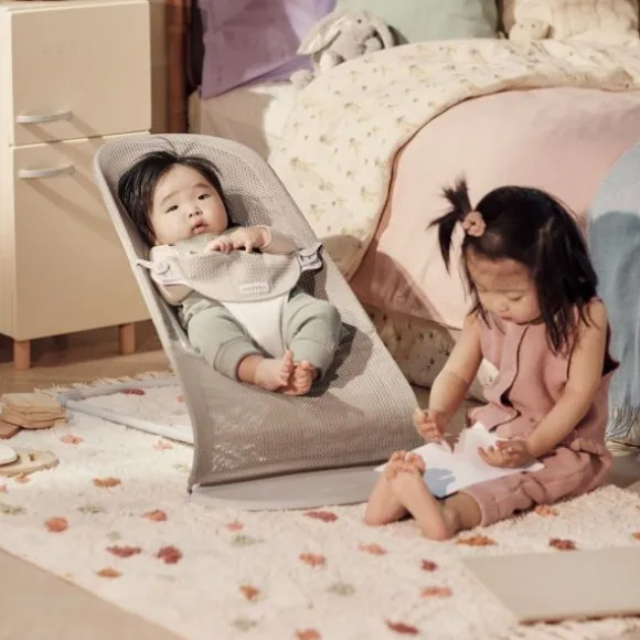 BabyBjörn Balance Soft Wipstoel Mesh Beige / Wit