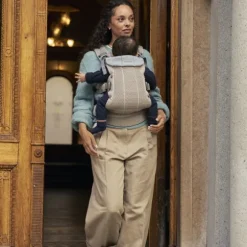 BabyBjörn Harmony Draagzak 3D-Mesh - Grijsbeige