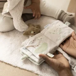 Baby’s Only Buggyboekje – Animals – Laurel Green/Warm Linen