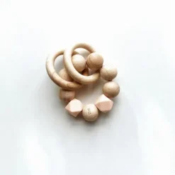 BEZISA Wooden Basics Rammelaar Pistache