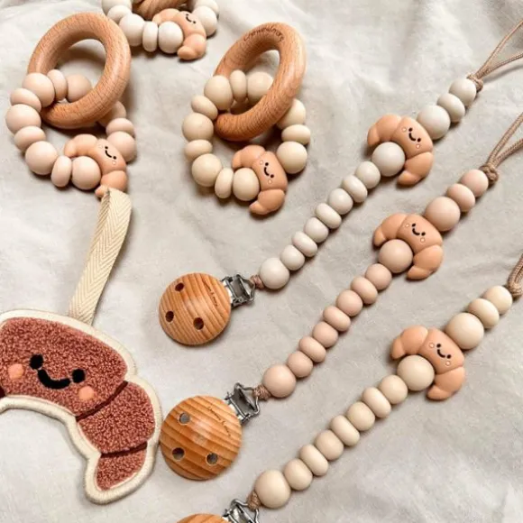 Chewies & More Speenkoord Croissant - Beige