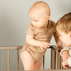 DAY Overslagromper Korte Mouw - Mt. 50/56 - Mocha