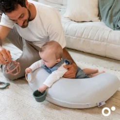 Doomoo Voedingskussen Twisty 2-in-1 - Petals Latte