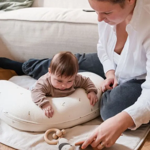 Doomoo Voedingskussen Twisty 2-in-1 - Petals Latte