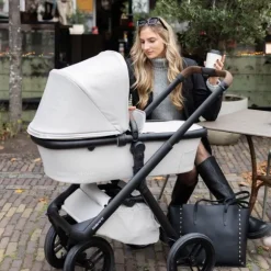 Dubatti One E6 Kinderwagen Dark Brown / Walnut Brown | Dubatti by Römer Autostoeltje Babysafe Pro | Vario Base 5Z