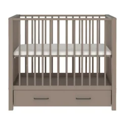 Europe Baby Robin II Box Met Lade Chestnut