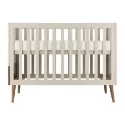 Europe Baby Sev Babykamer Oatmeal/Walnoot | Ledikant 60x120 + Commode