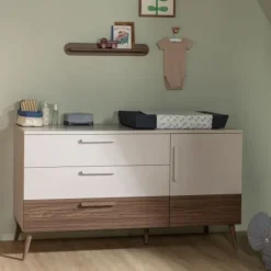 Europe Baby Sev Babykamer Oatmeal/Walnoot | Ledikant 60x120 + Commode