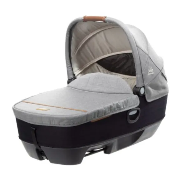 Joie Calmi Auto Reiswieg Carbon