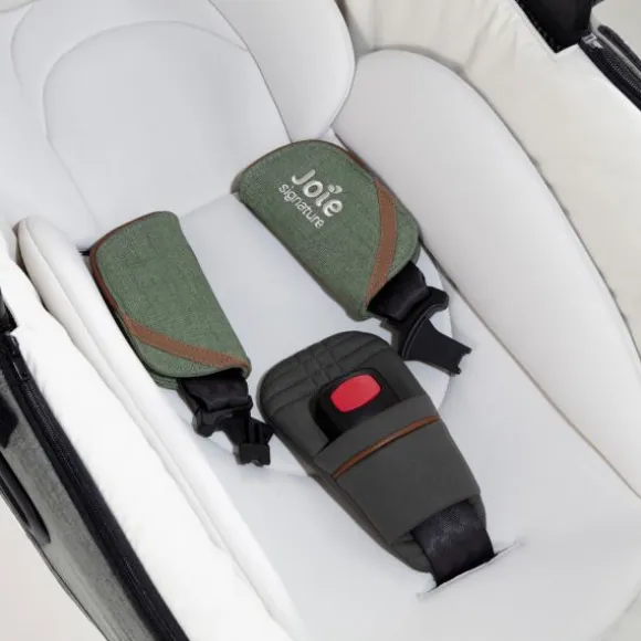 Joie Calmi Auto Reiswieg Carbon