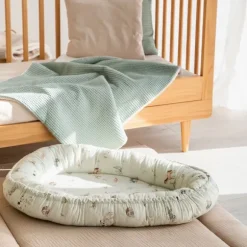 Julius Zöllner Babynestje NIDO - Little Goose - 70x45 cm