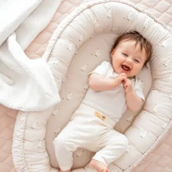 Julius Zöllner Babynestje NIDO - Little Goose - 70x45 cm