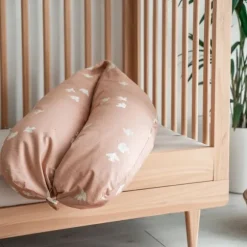 Julius Zöllner Organic Voedingskussen Hoes Nappi – Roze – Birdy – 190 cm