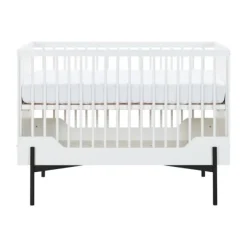 Kidsmill Boutique Babykamer Wit / Zwart | Bed 60 x 120 cm + Commode