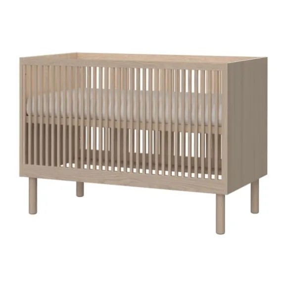 Kidsmill Dai Babykamer Eiken | Ledikant 120 x 60 cm + Commode