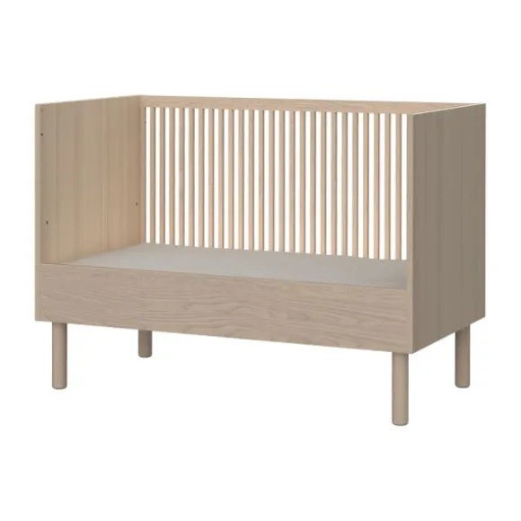Kidsmill Dai Babykamer Eiken | Ledikant 120 x 60 cm + Commode