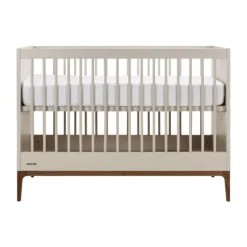 Kidsmill Intense Babykamer Oatmeal/Walnoot | Ledikant 60 x 120 cm + Commode