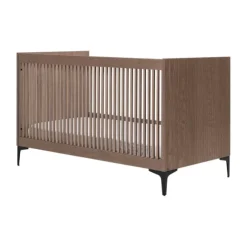 Kidsmill Levi Babykamer Incl. Rechte Potenset Walnoot | Ledikant 60 x 120 cm + Commode
