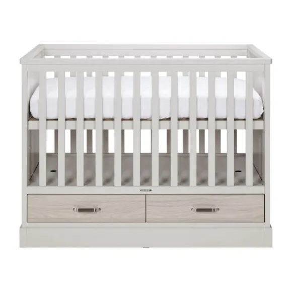 Kidsmill Newport Babykamer Incl. RVS Grepen - Oatmeal / Eiken | Ledikant 60 x 120 cm + Commode + Kast