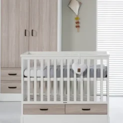 Kidsmill Newport Babykamer Wit / Eiken | Bed 60 x 120 cm + Commode