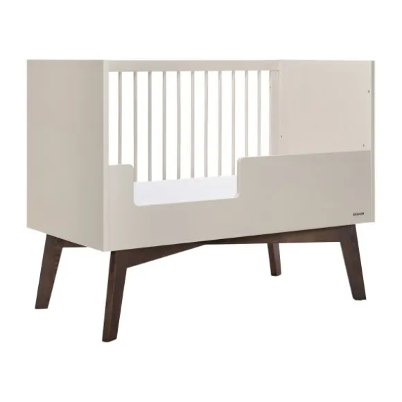 Kidsmill Sixties Babybed Oatmeal / Walnoot 60 x 120 cm