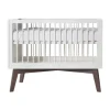 Kidsmill Sixties Babybed Wit Mat / Walnoot 70 x 140 cm