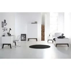 Kidsmill Sixties Kinderkamer Wit Mat / Walnoot | Bed 90 x 200 cm + Kast 2-Deurs