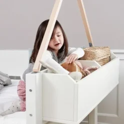 Manis-h Bedplank Snow White