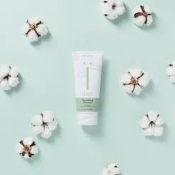 Naïf Voedende Baby Shampoo