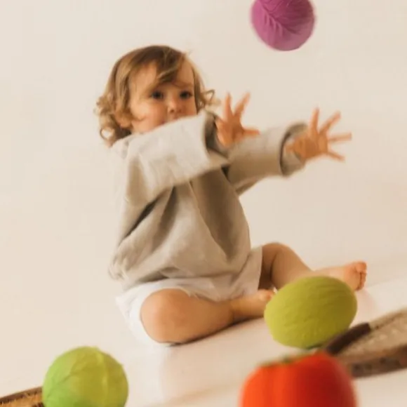 Oli & Carol Baby Bal - Tomato