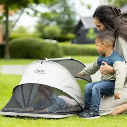 Qute Q-Camp Babytent - Black / Desert