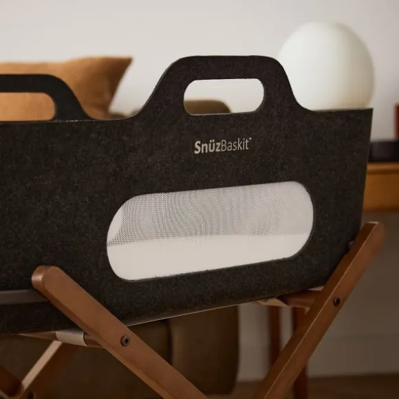 Snuz SnüzBaskit Moses Basket + Stand Set - Dove/Light Grey/Grey