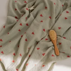 Studio Noos Swaddle - Natural Hearts - 120x120 cm
