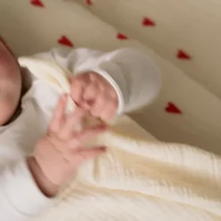 Studio Noos Swaddle - Natural Hearts - 120x120 cm