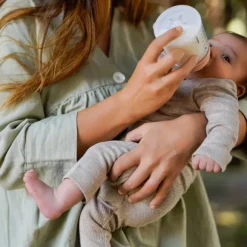 Suavinex Zero Zero Anti-Koliek Fles - Slow Flow - 180ml - Fair