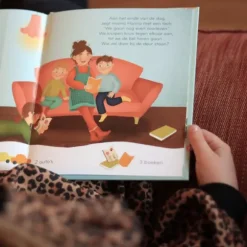 Tes & Raf Kinderboek - Feest in 'Het Poppenhuis'